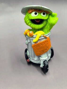Rare Sesame Street Oscar Grouch Pvc Figure in Wheeled Trash Can with Slimey Worm